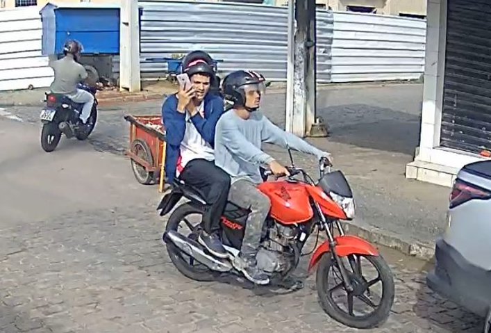 Homem é alvo de atentado a tiros no bairro Jacintinho, em Maceió
