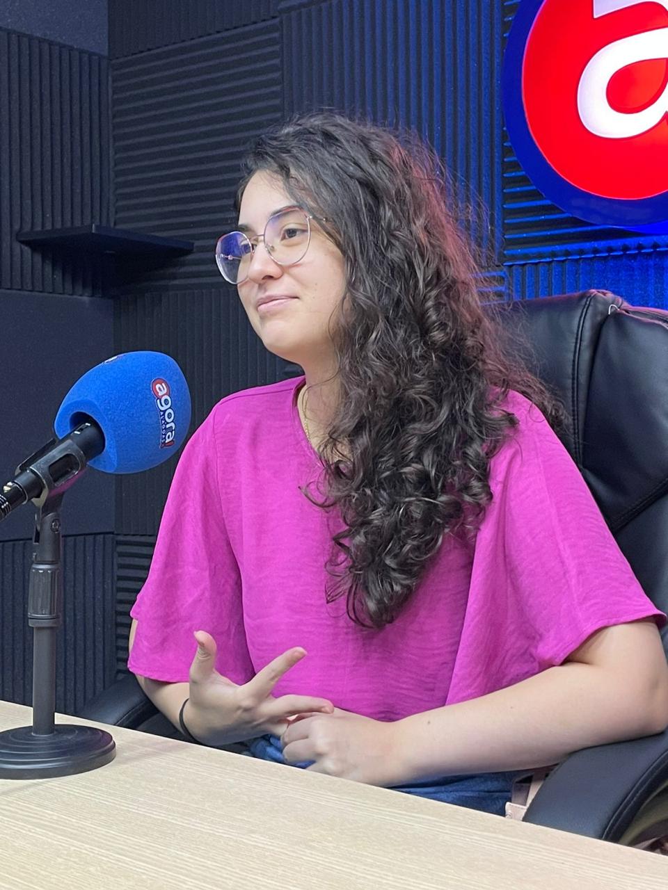 Teca Nelma comenta greve na educação estadual: “Quem faz o chão das escolas são os trabalhadores”