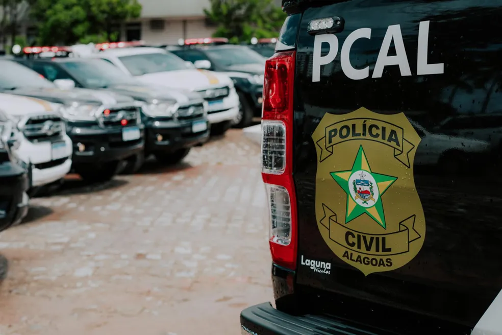 Operação da Polícia Civil prende integrante de facção criminosa que atuava em Maceió