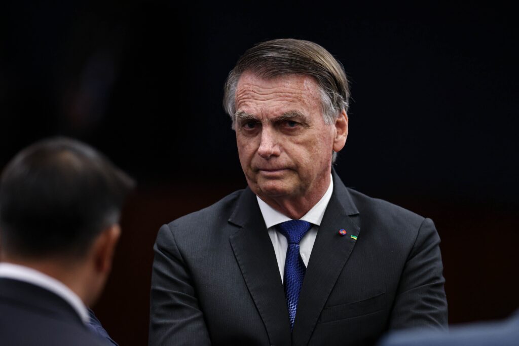 Bolsonaro não comparecerá a julgamento no STF sobre tentativa de golpe, diz defesa