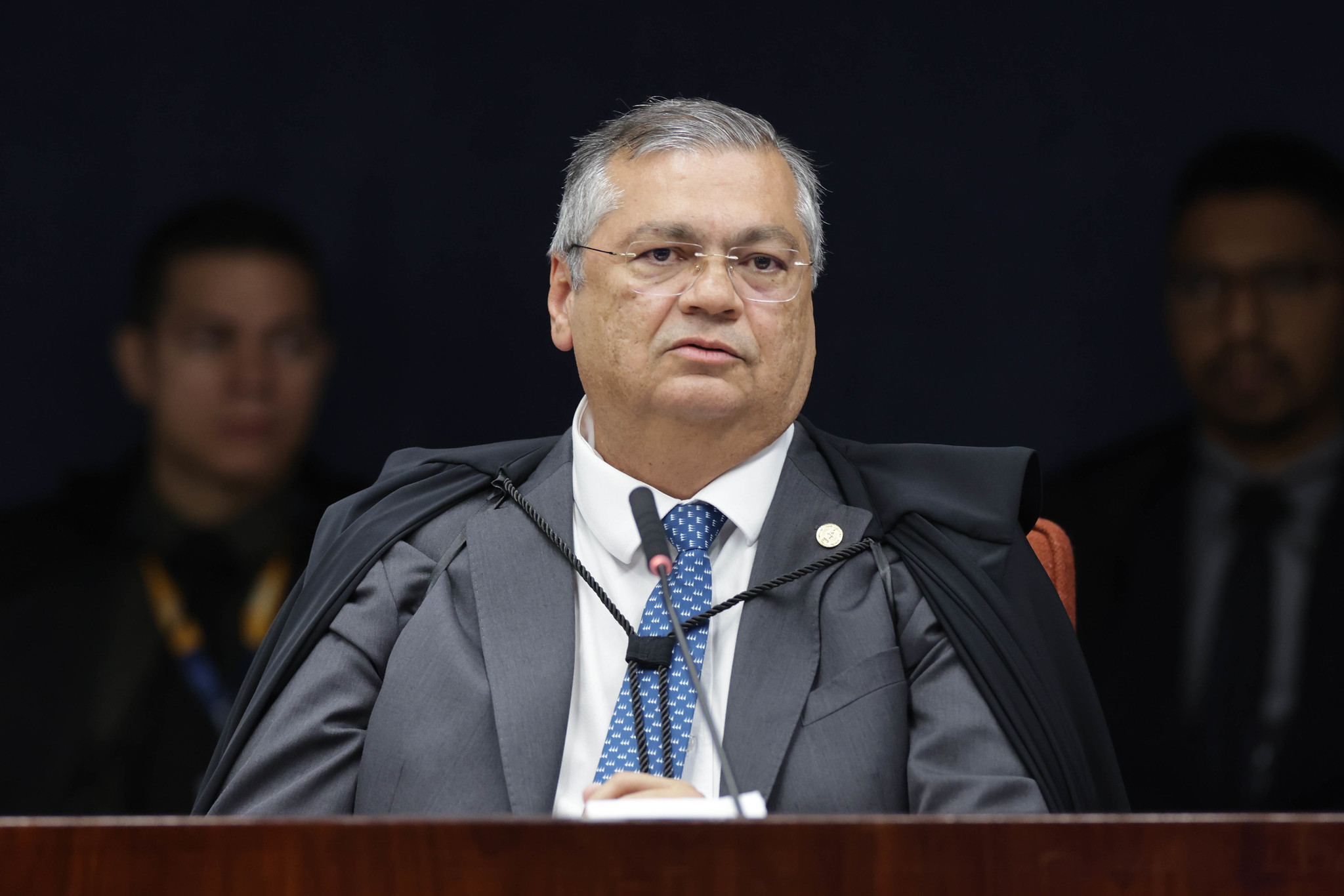 Flávio Dino acompanha Moraes e vota pela condenação de Jair Bolsonaro por tentativa de golpe