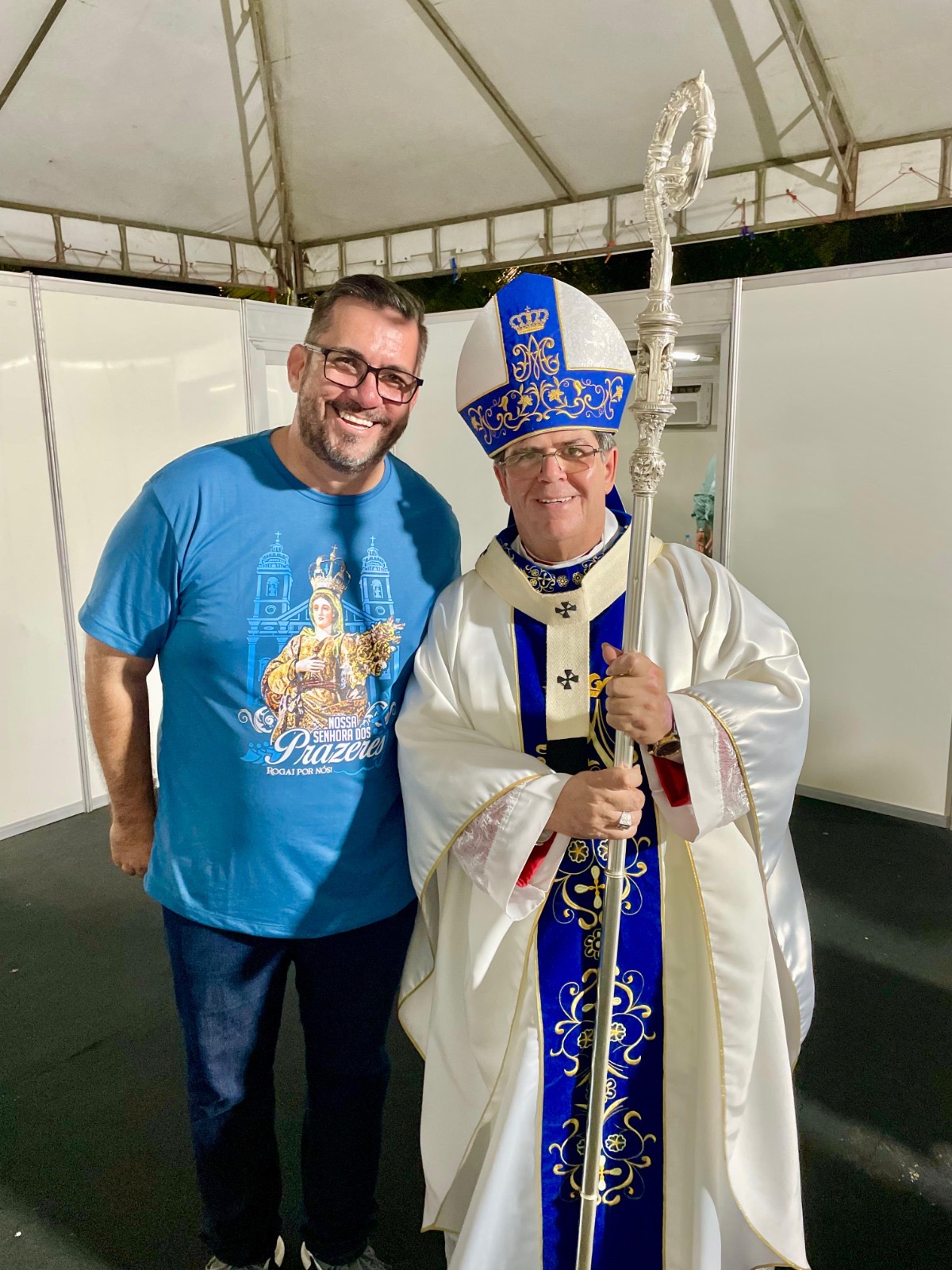 Leonardo Dias entrega Título de Cidadão Honorário de Maceió a Dom Beto Breis
