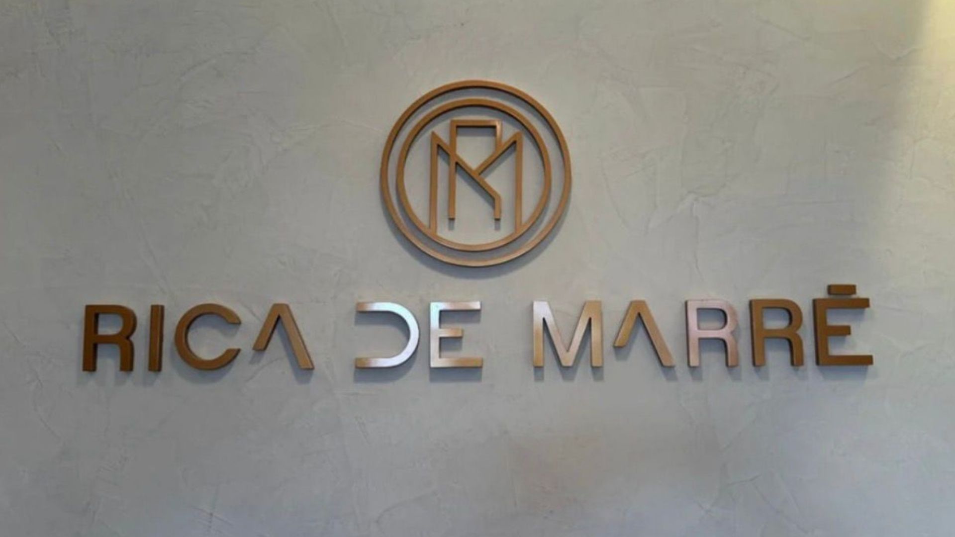 Loja em Arapiraca muda nome após notificação da influenciadora Rica de Maré