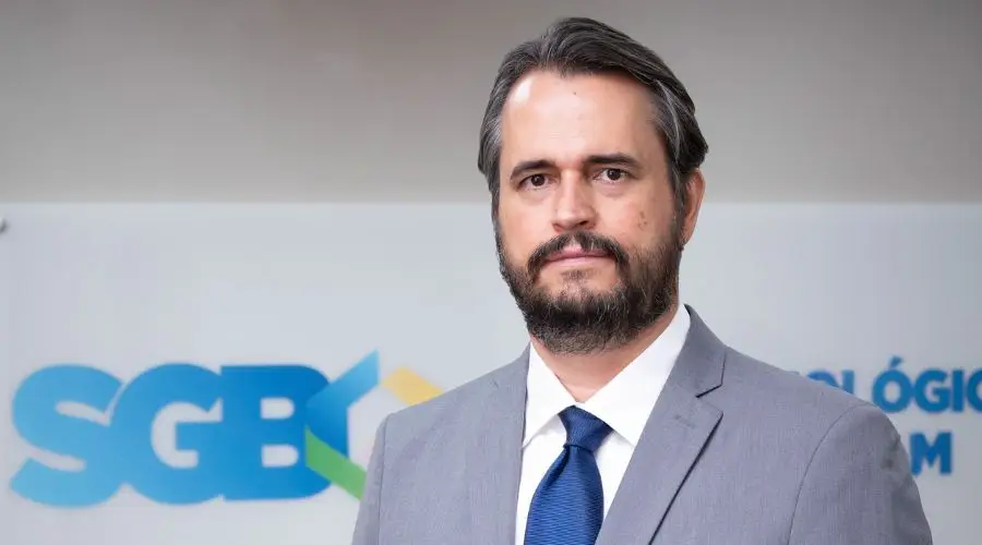 Ex-diretor da PF preso atuou em governos do PT e comandou investigação da facada em Bolsonaro