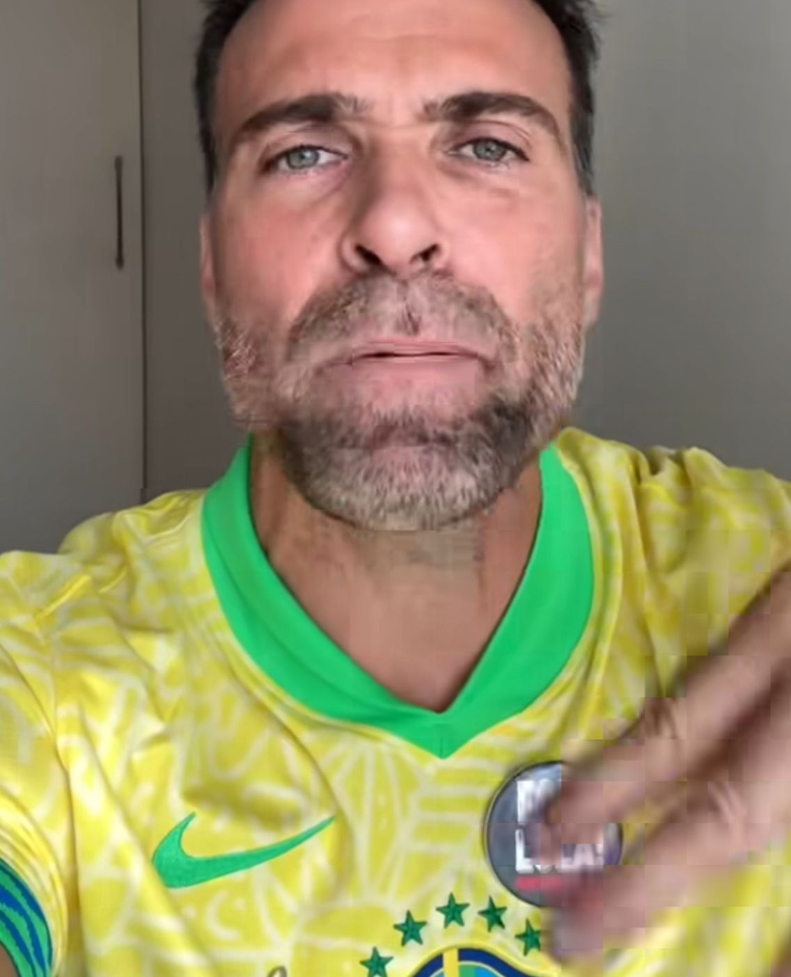 Thiago Asmar ataca imprensa e diz que Globo vai “mentir sobre números” de atos