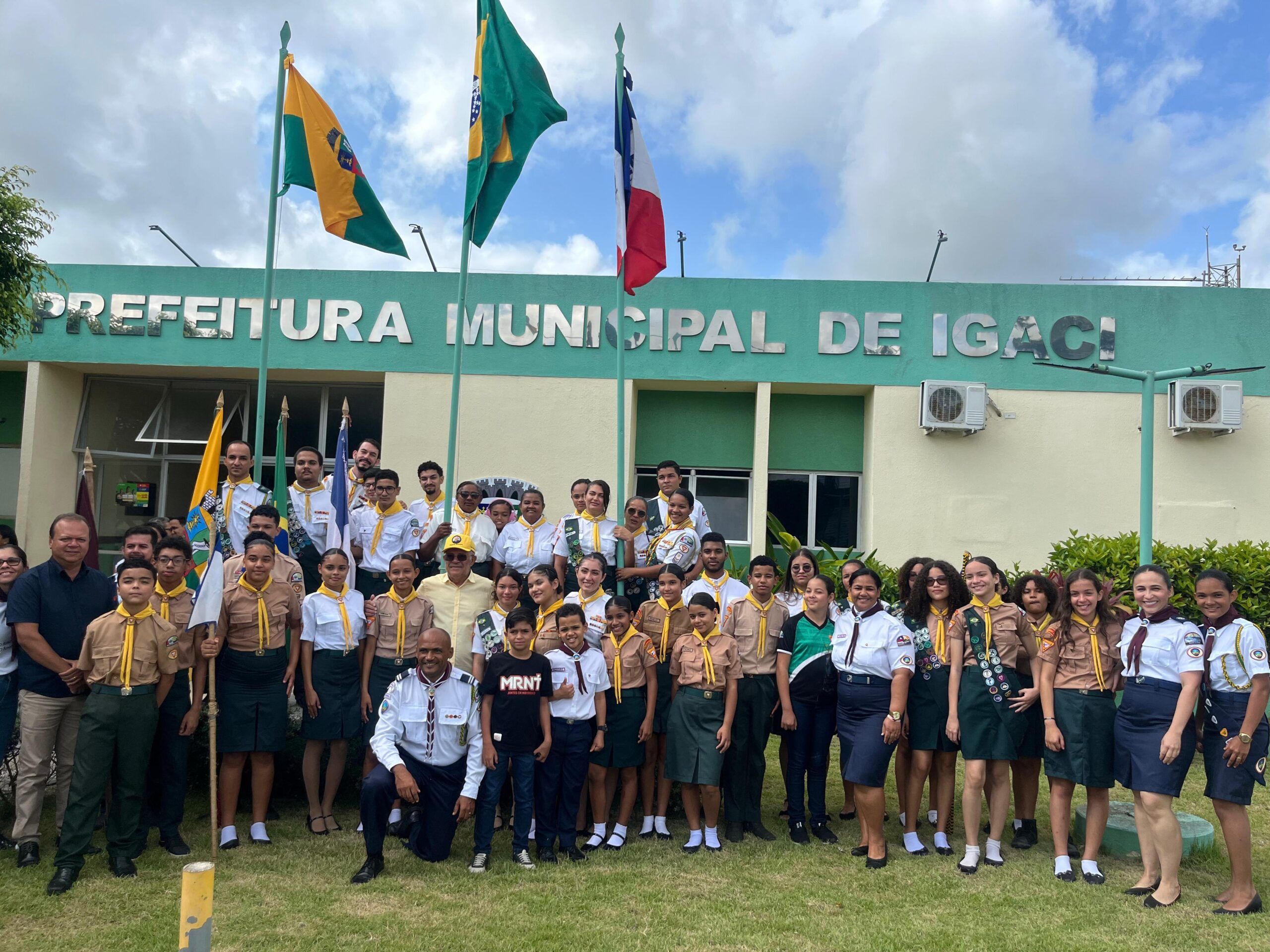 Igaci celebra Independência do Brasil com momento solene na sede da Prefeitura