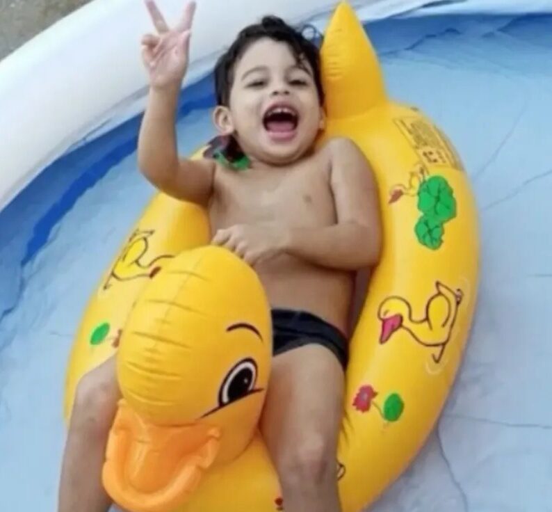 Pai acusado de matar filho de 4 anos por envenenamento será julgado nesta quinta
