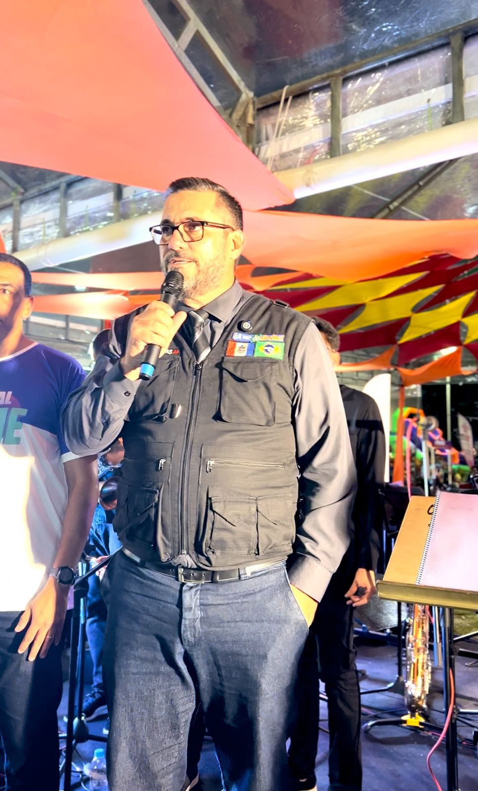 Leonardo Dias destaca programa Capacita & Emprega durante abertura de festival gastronômico