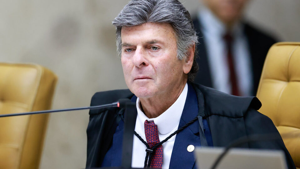 Fux critica julgamento de Bolsonaro “é ex-presidente mas está sendo julgado como tal”