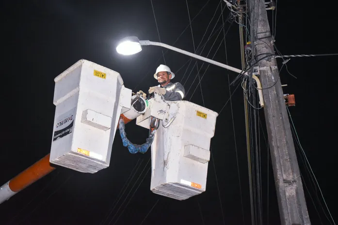 Prefeitura amplia modernização com iluminação em LED