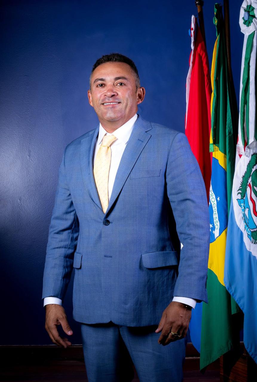 Luciano Marinho repudia furto em igreja e pede reforço policial na Cidade Universitária,em Maceió