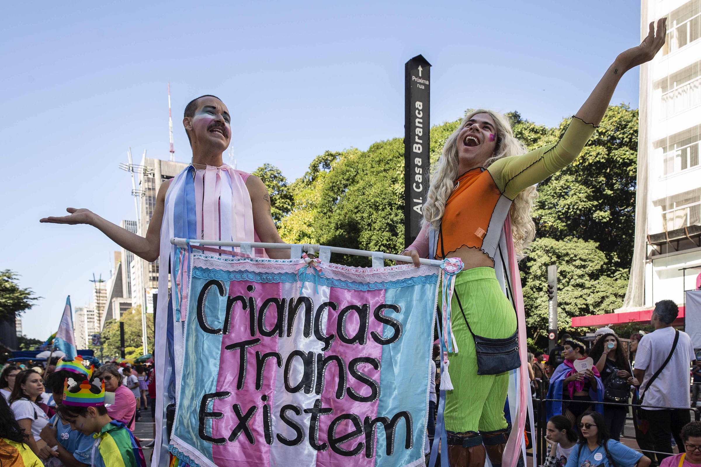 Projeto de lei em Alagoas quer impedir participação de crianças e adolescentes na Parada LGBTQIAPN+