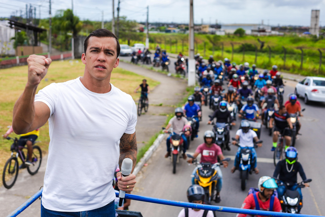 Deputado Delegado Leonam lidera corrida para deputado estadual em Maceió, aponta pesquisa Falpe