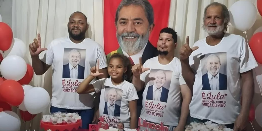 Família comemora aniversário com festa temática do Lula: “Tudo com a cara do presidente”