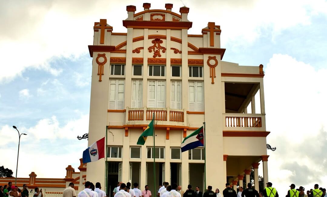 Cidade do interior de Alagoas com 11 mil habitantes firma contratos de mais de R$ 5 milhões para eventos