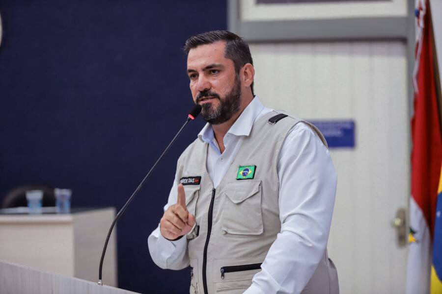 “Parabens, Lula”: Vereador Leonardo Dias ironiza prejuizo de R$9 bilhões das estatais