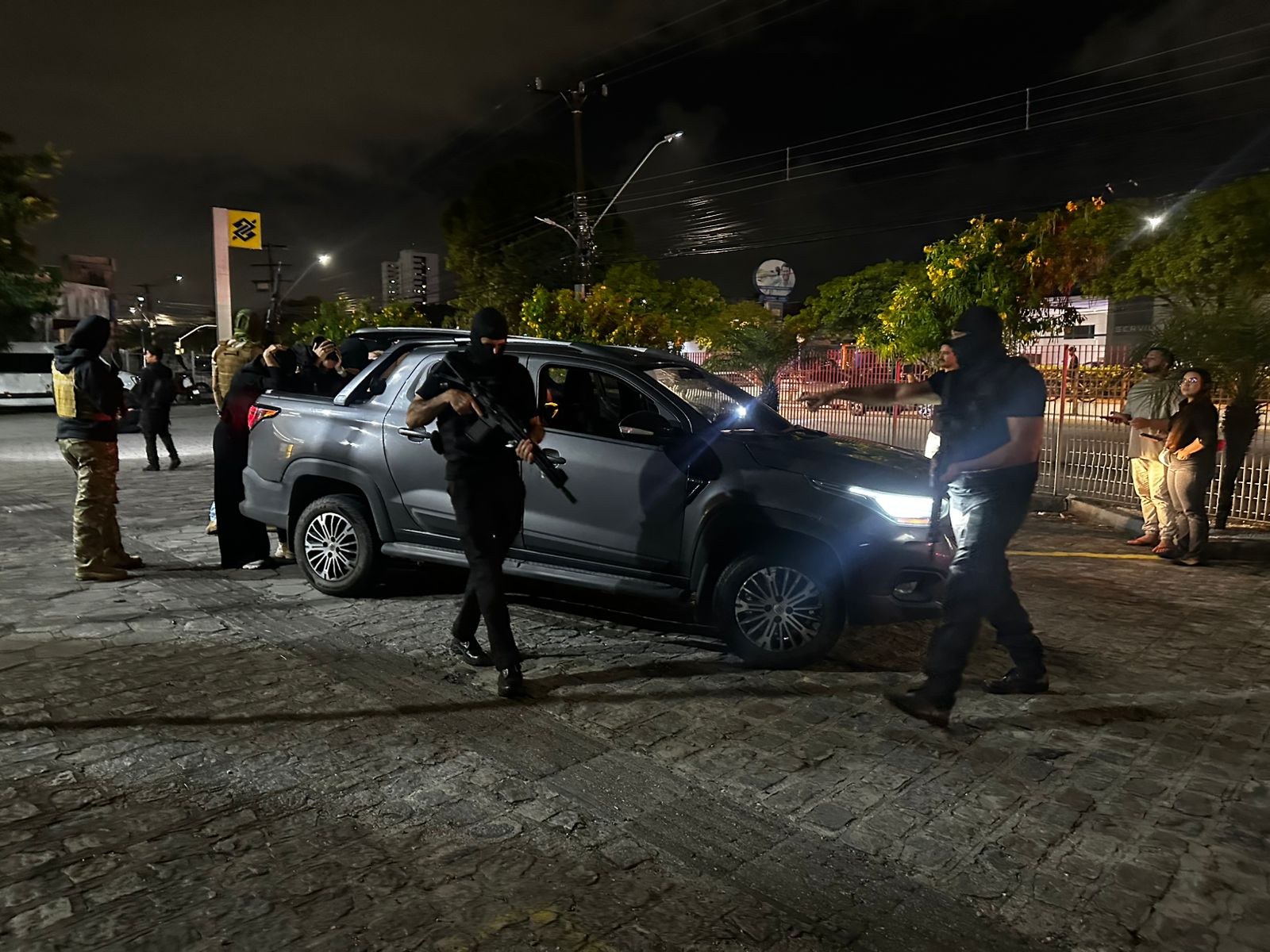 Segurança Pública de Alagoas realiza simulação de roubo a banco em Maceió