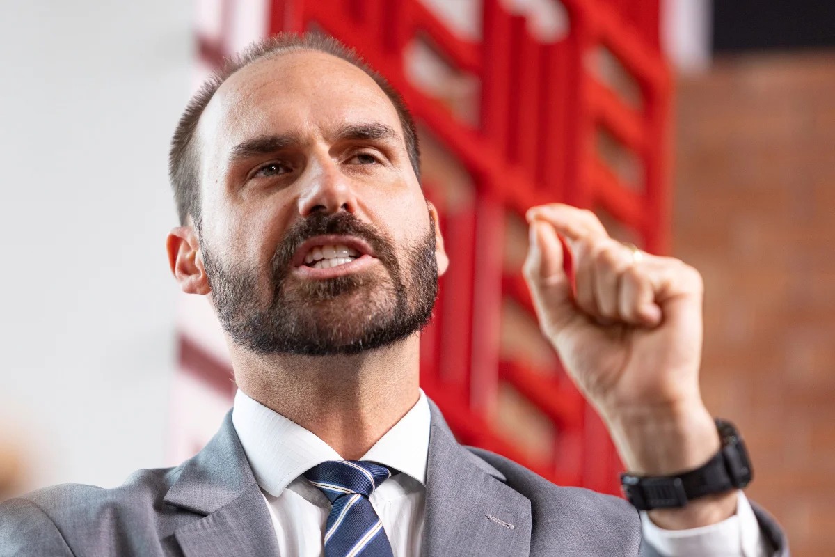 Eduardo Bolsonaro procura polícia dos Estados Unidos após se sentir ameaçado