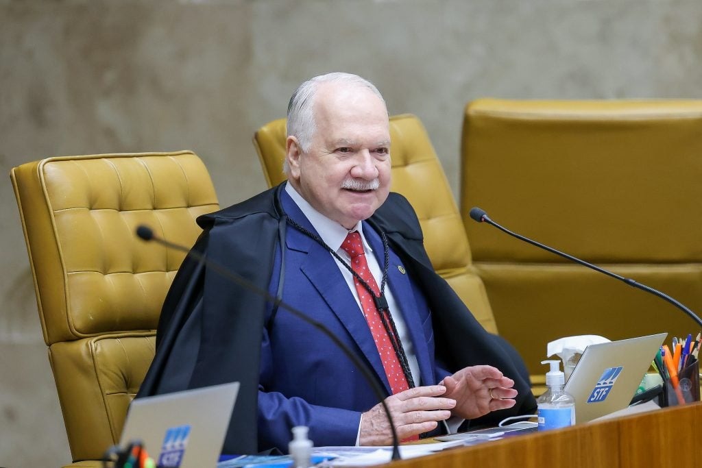 Apesar de ter maioria formada, Fachin leva discussão sobre aborto ao plenário do STF