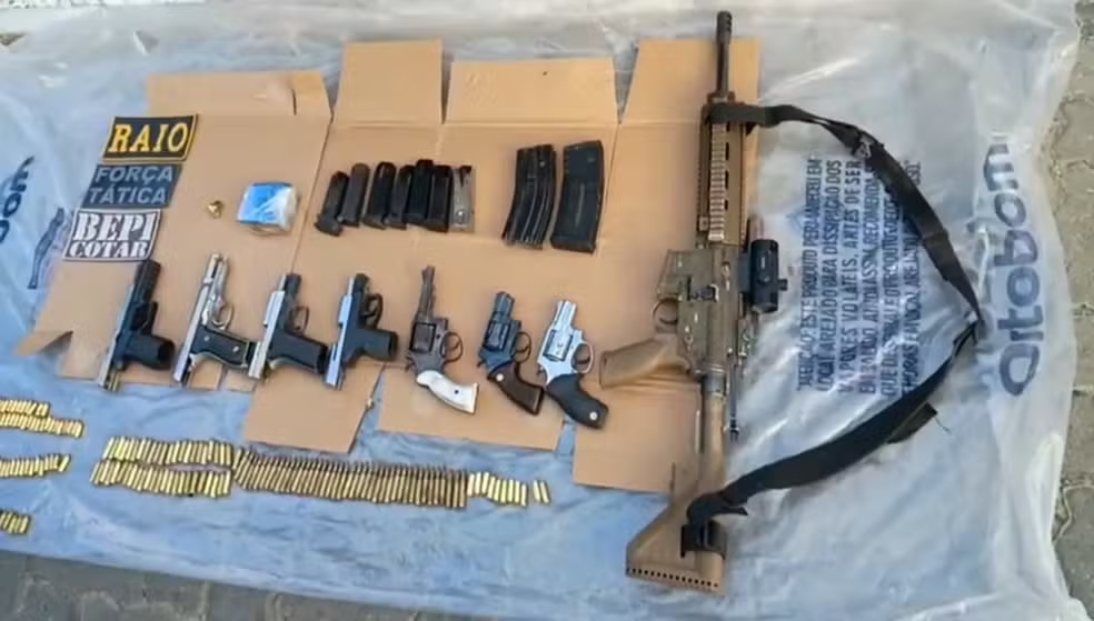 Sete integrantes do Comando Vermelho morrem em confronto com a polícia no interior do Ceará