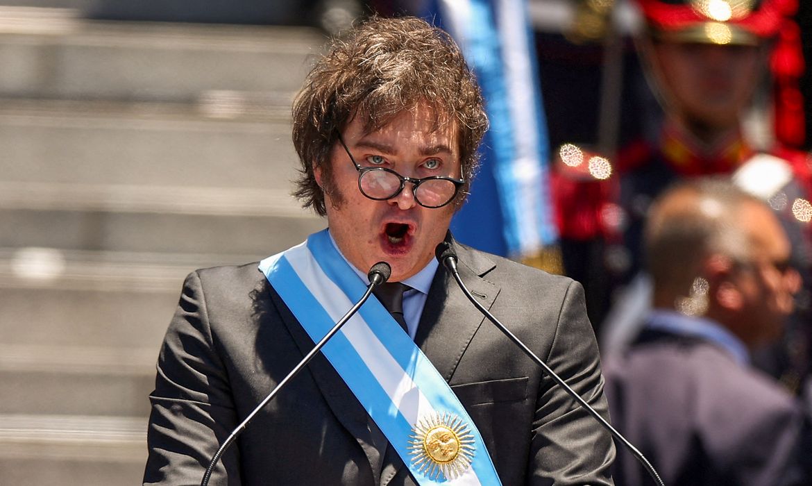 Milei agradece Trump após vitória legislativa e reforça aliança: “Grande amigo da Argentina”