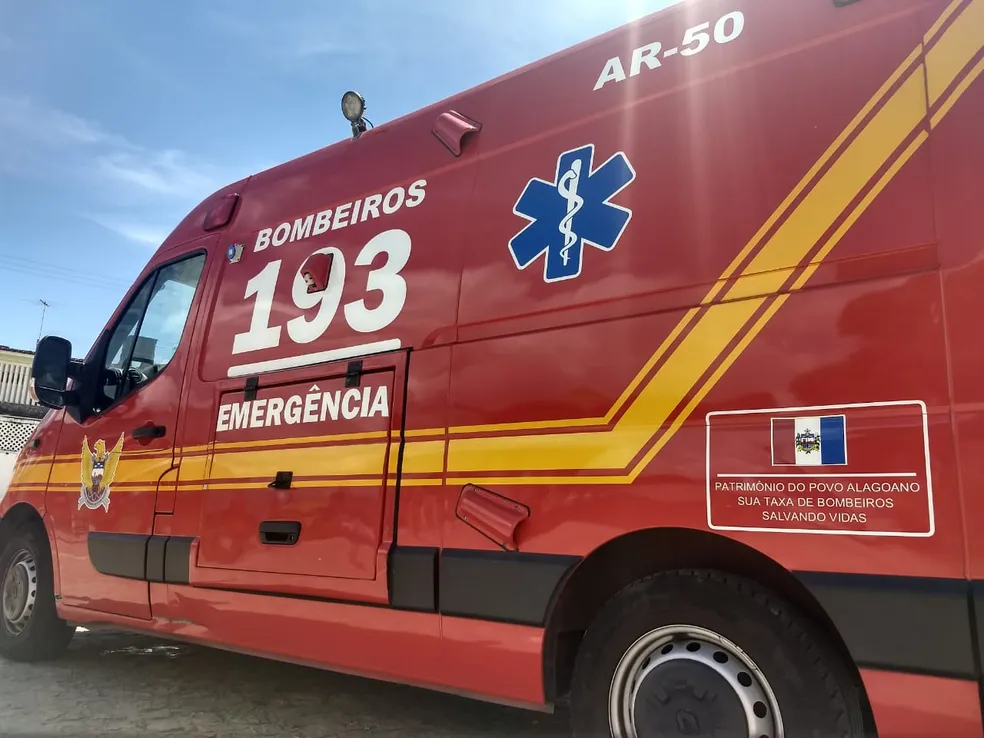 Homem é assassinado à pedradas em plena luz do dia, em via movimentada do Jacintinho