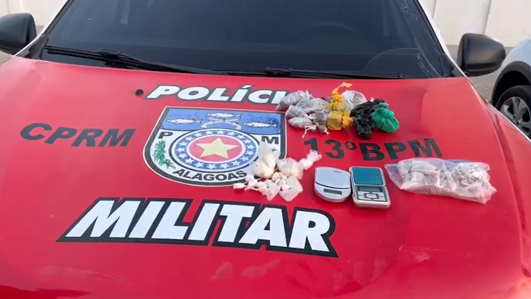 Guardiã II do 13º BPM apreende drogas e balança de precisão em Jacarecica