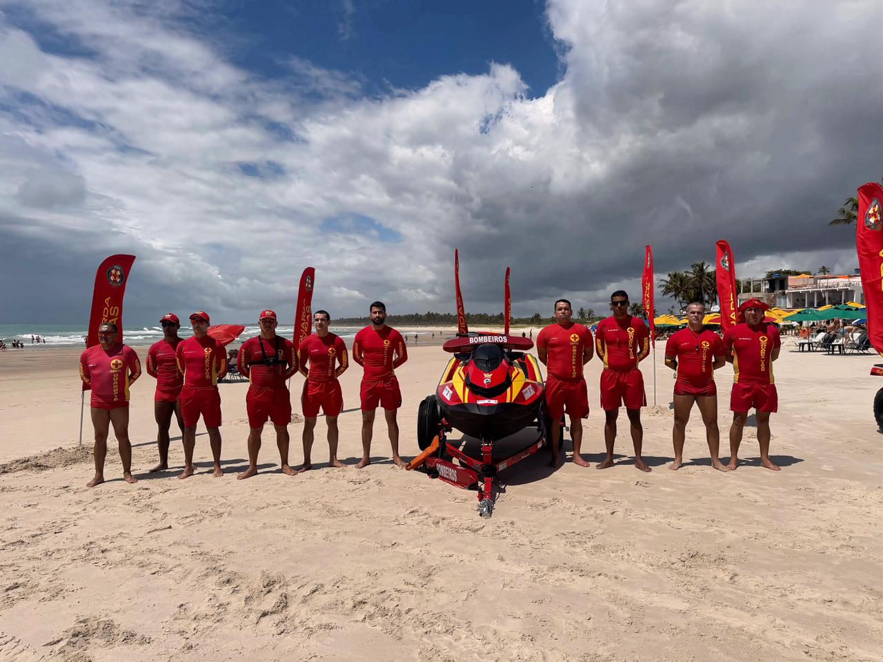 Deputado Fabio Costa entrega moto aquática ao Corpo de Bombeiros e reforça estrutura de salvamento no litoral de Alagoas