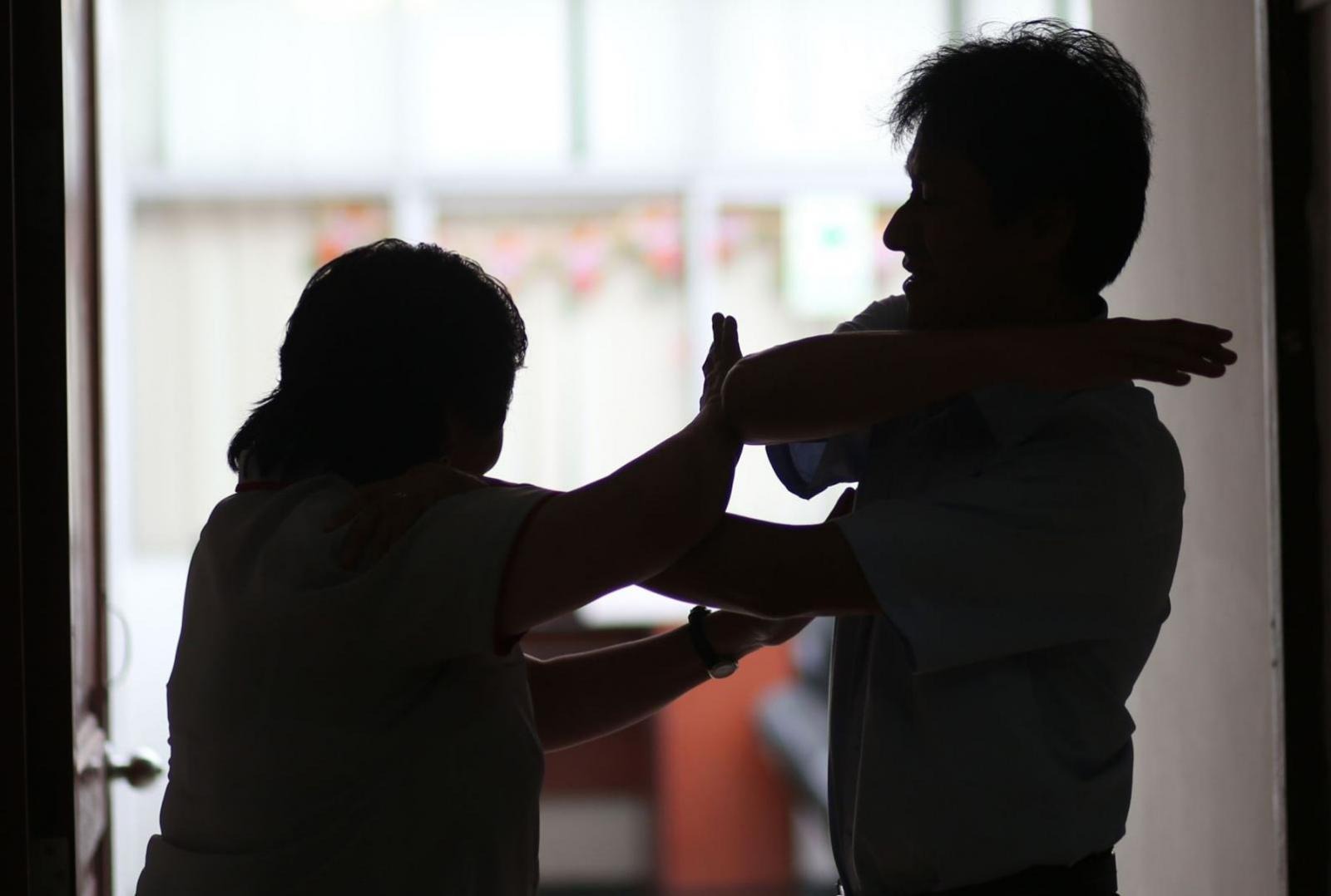 Homem é preso depois de agredir os pais na Cidade Universitária; pai sofreu AVC em seguida