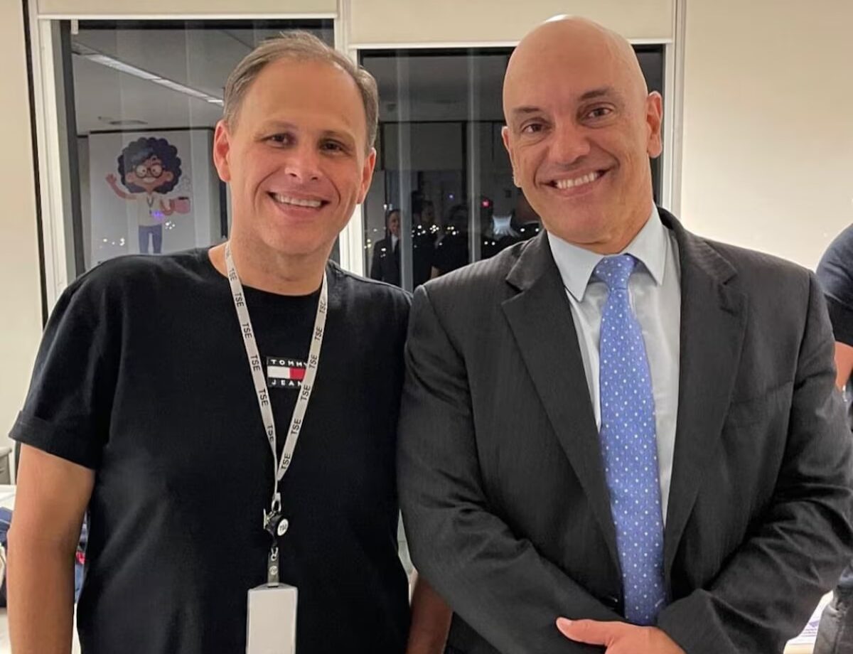 Alexandre de Moraes vota para tornar réu Eduardo Tagliaferro, seu ex-assessor no TSE