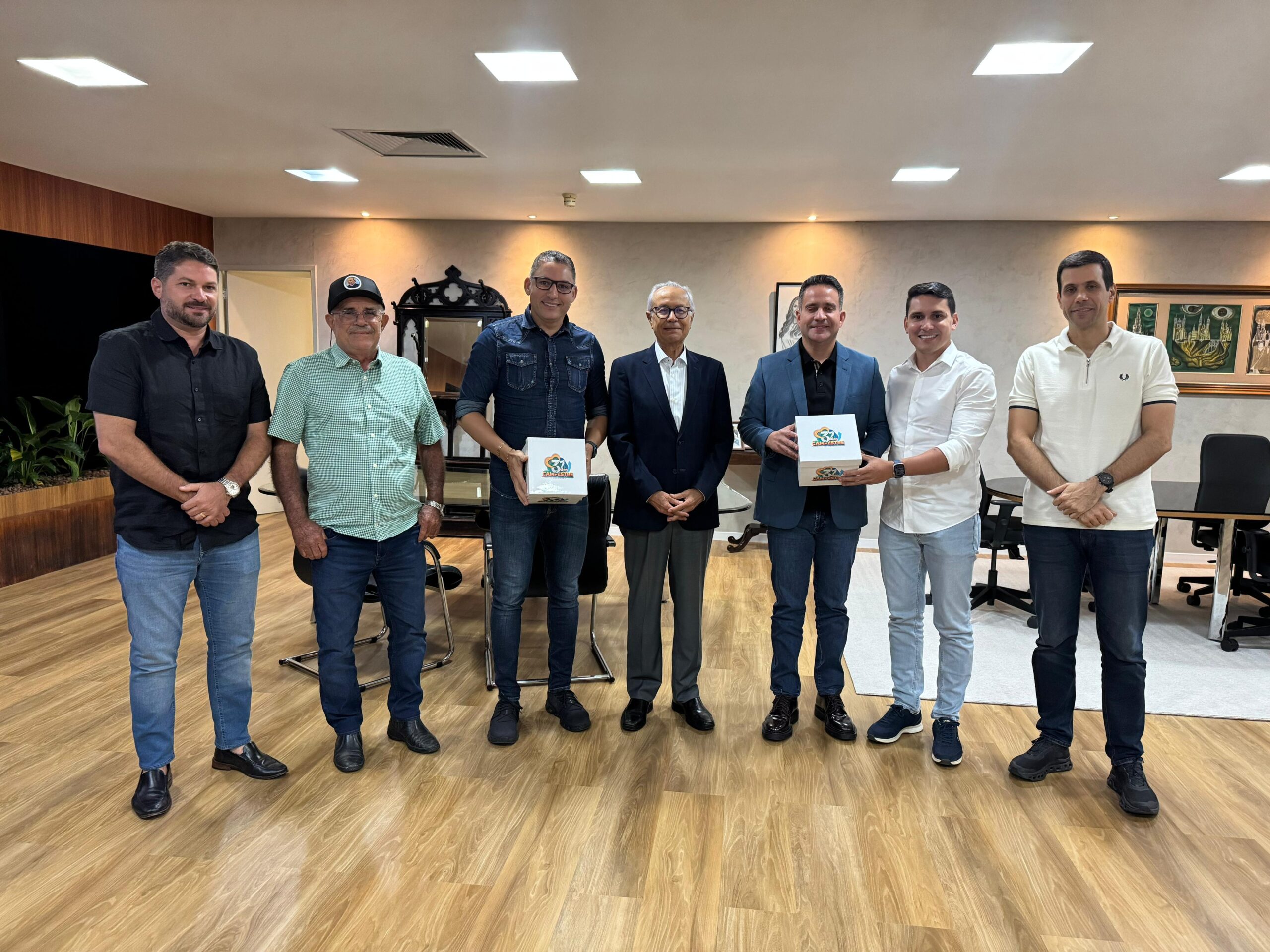 Prefeito Petrúcio Barbosa reforça parcerias e busca novas obras estruturantes para Igaci