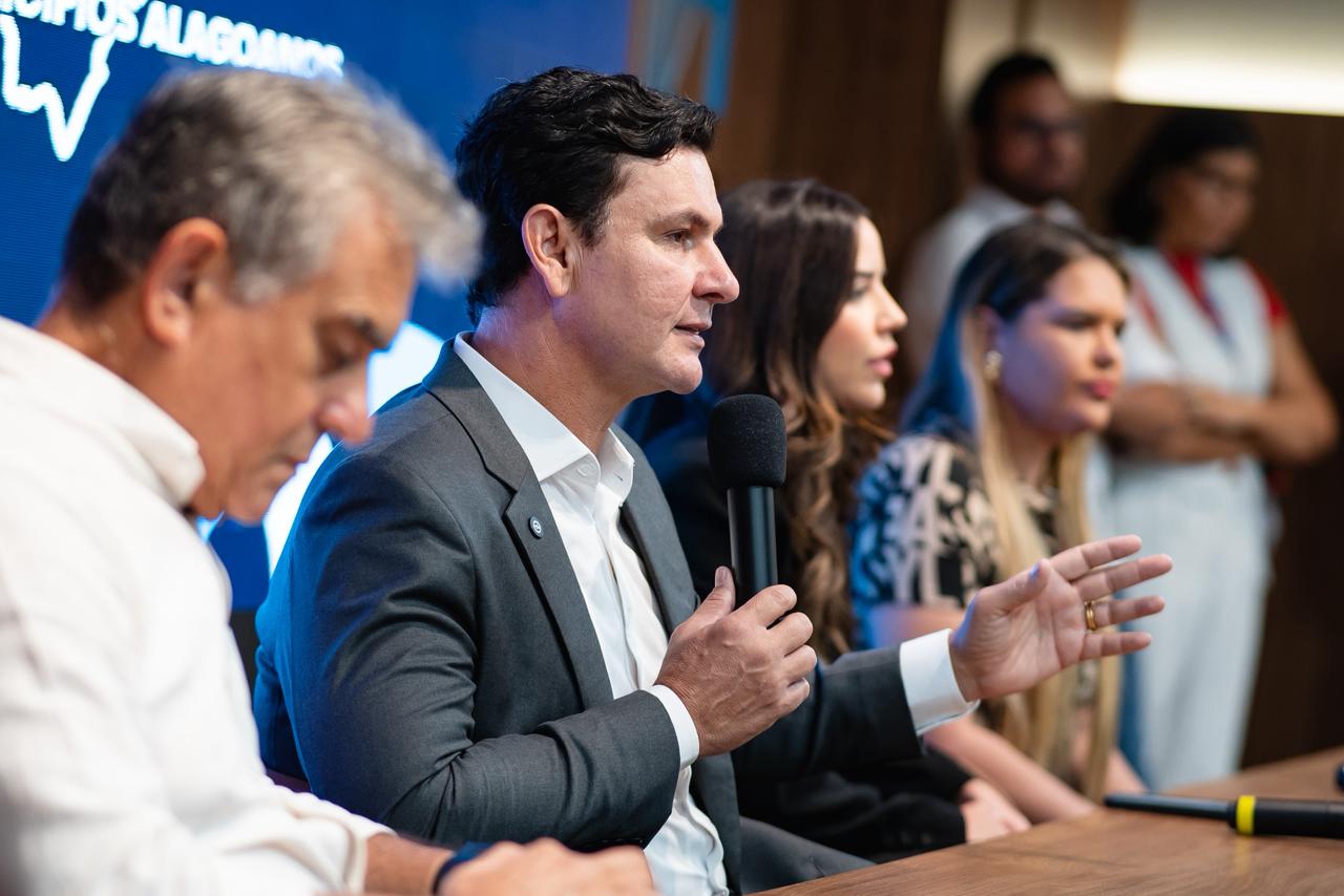 Presidente Marcelo Beltrão reúne municípios para alinhamento da Feira dos Municípios 2026
