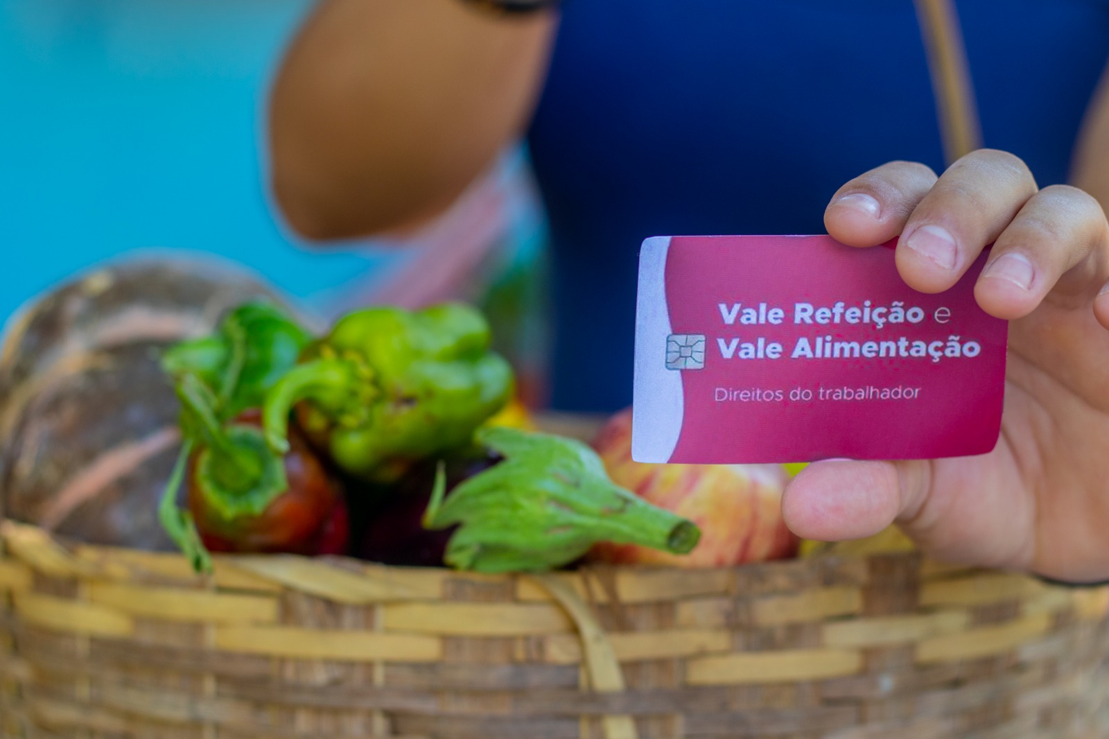 Lula assina decreto que muda regras do vale-refeição e vale-alimentação