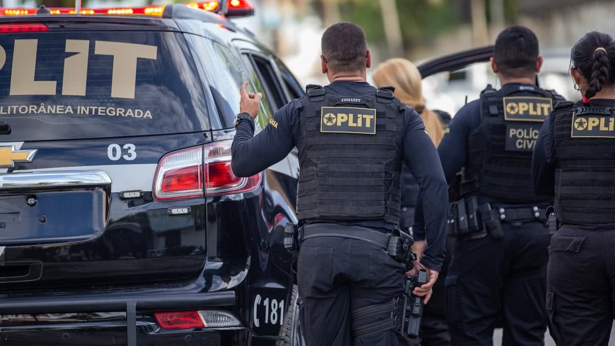 Turista é preso em hotel após ameaça de morte e quebradeira em hotel de Maceió