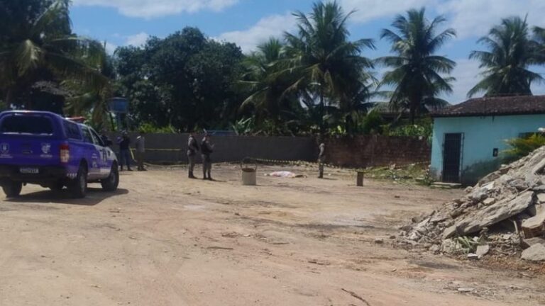 Jovem é encontrado morto a tiros próximo ao aeroporto