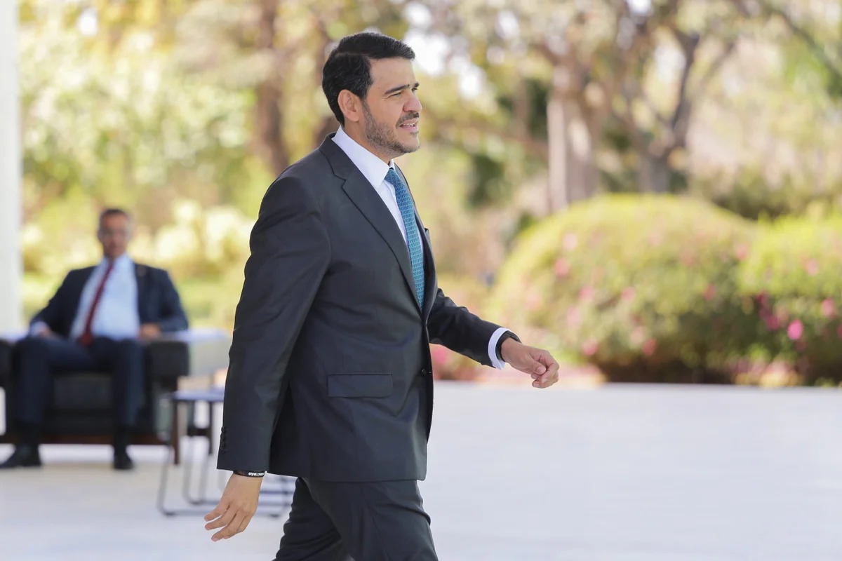 Jorge Messias mira apoio do Centrão e da direita para aprovação ao STF