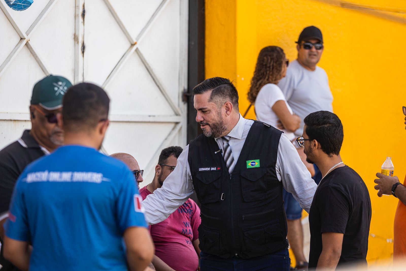 Leonardo Dias garante aprovação de lei que permite que motoristas por aplicativo utilizem Faixa Azul em Maceió
