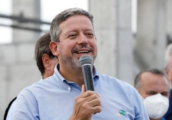 Trabalho de Arthur Lira garante Arenas de Esporte do PAC para 11 cidades de Alagoas