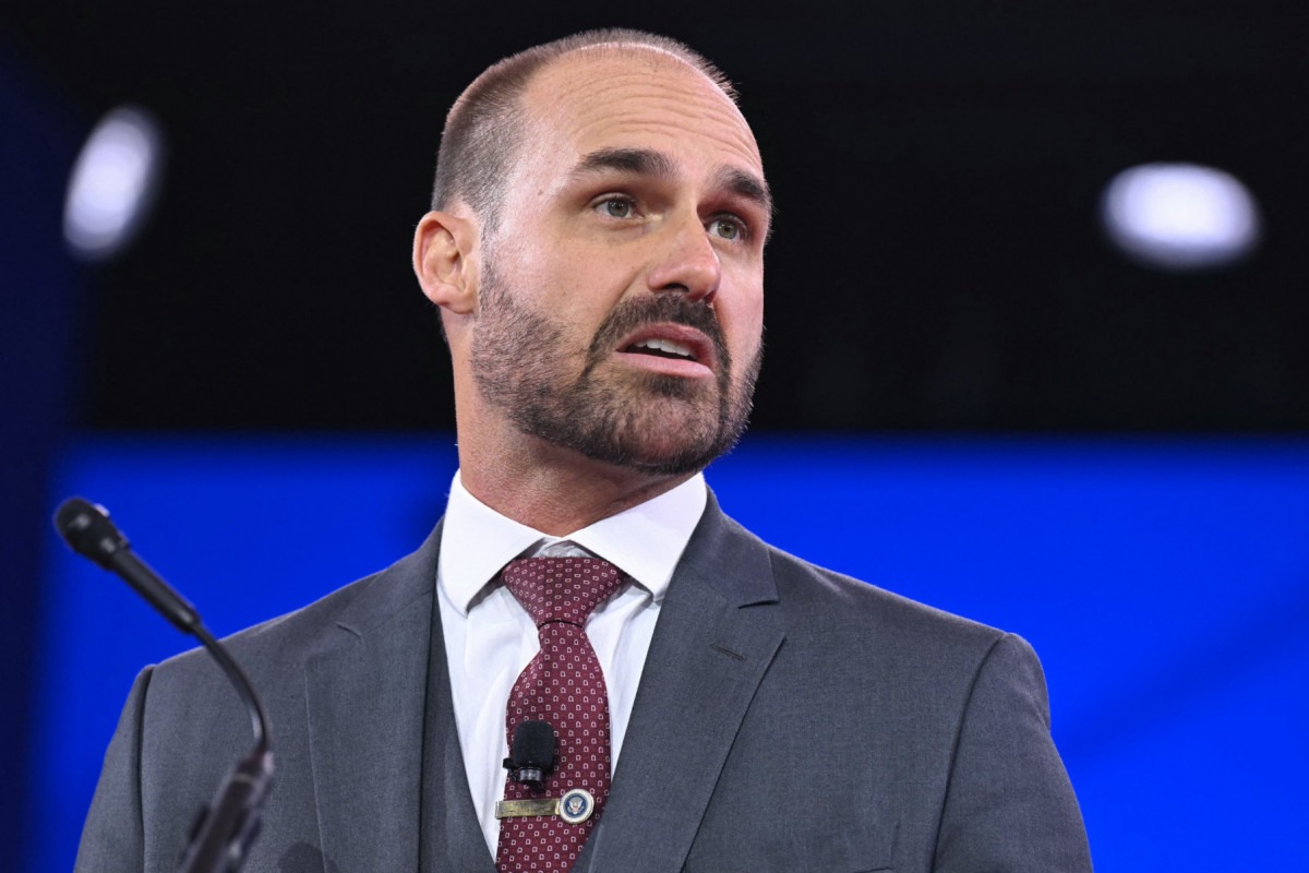 Eduardo Bolsonaro tenta votar dos EUA contra vetos de Lula, mas Alcolumbre barra decisão