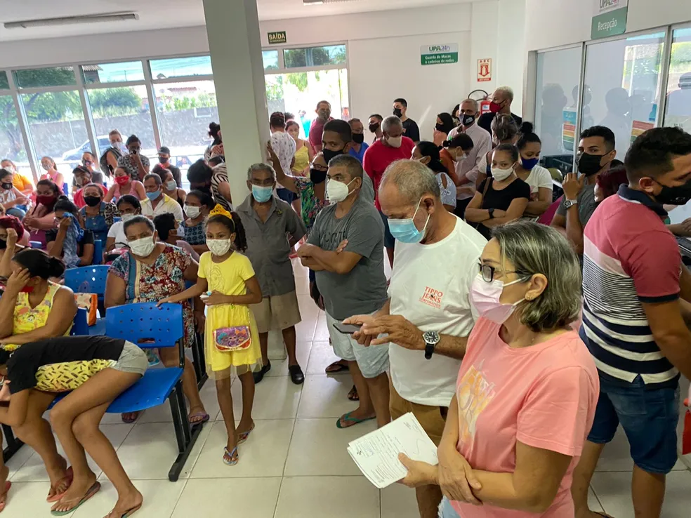 Após prefeito proibir atestados médicos, pacientes de UPA lotada desaparecem “O milagre aconteceu”