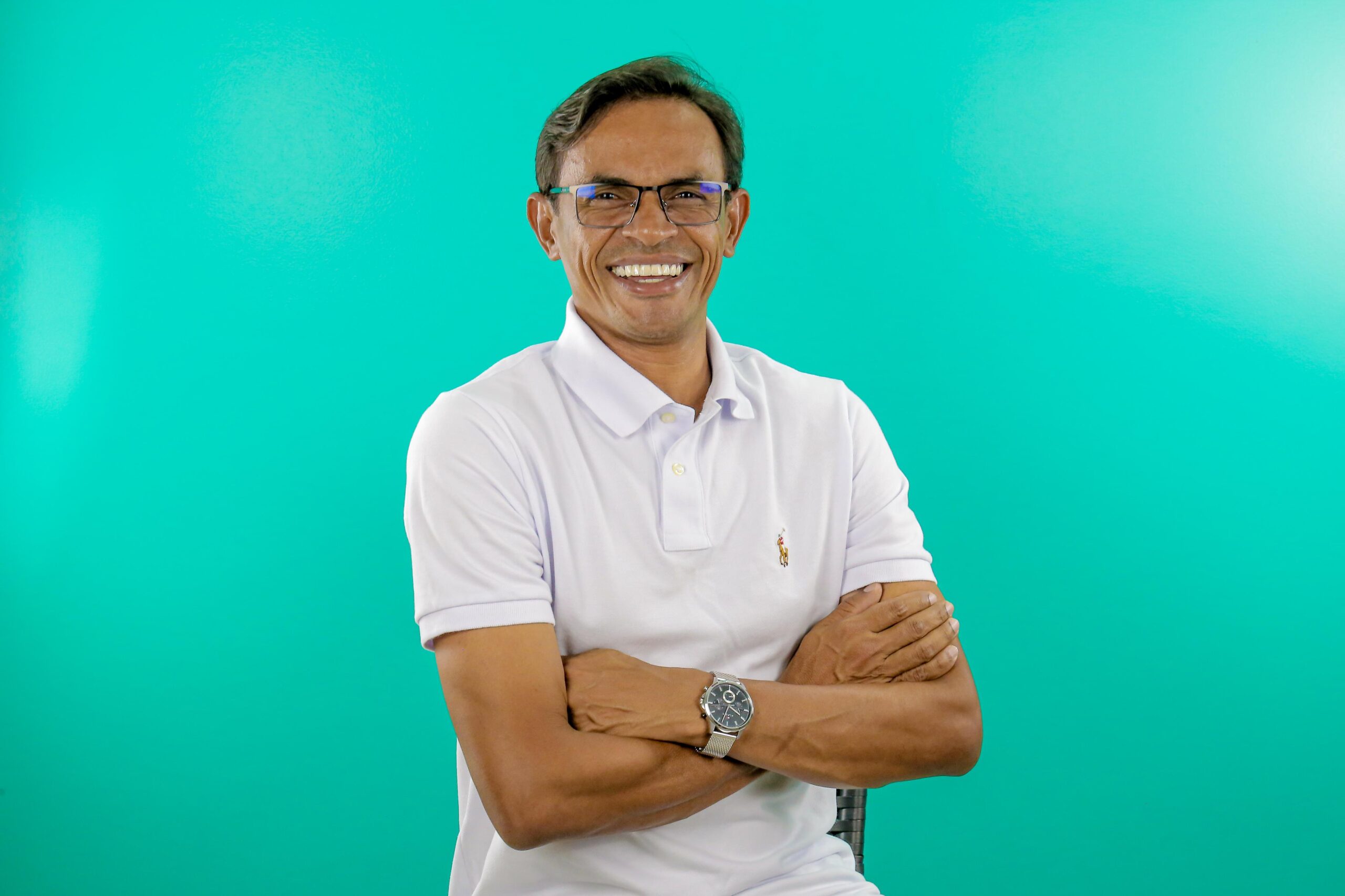 Crise política em Messias: Prefeito Marcos Silva acusa presidente da Câmara de “politicagem suja”