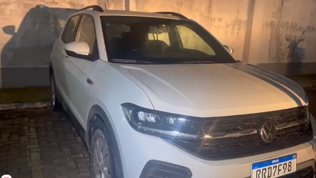 PRF prende motorista com carro clonado e registro de roubo na BR-101, em Rio Largo