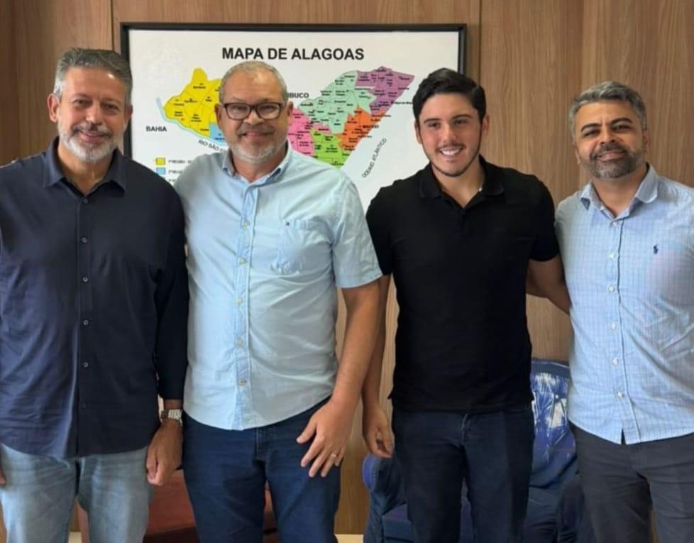 Prefeito Dário sela compromisso em Feira Grande e reforça projeto de Arthur ao Senado e de Álvaro Lira à Câmara Federal