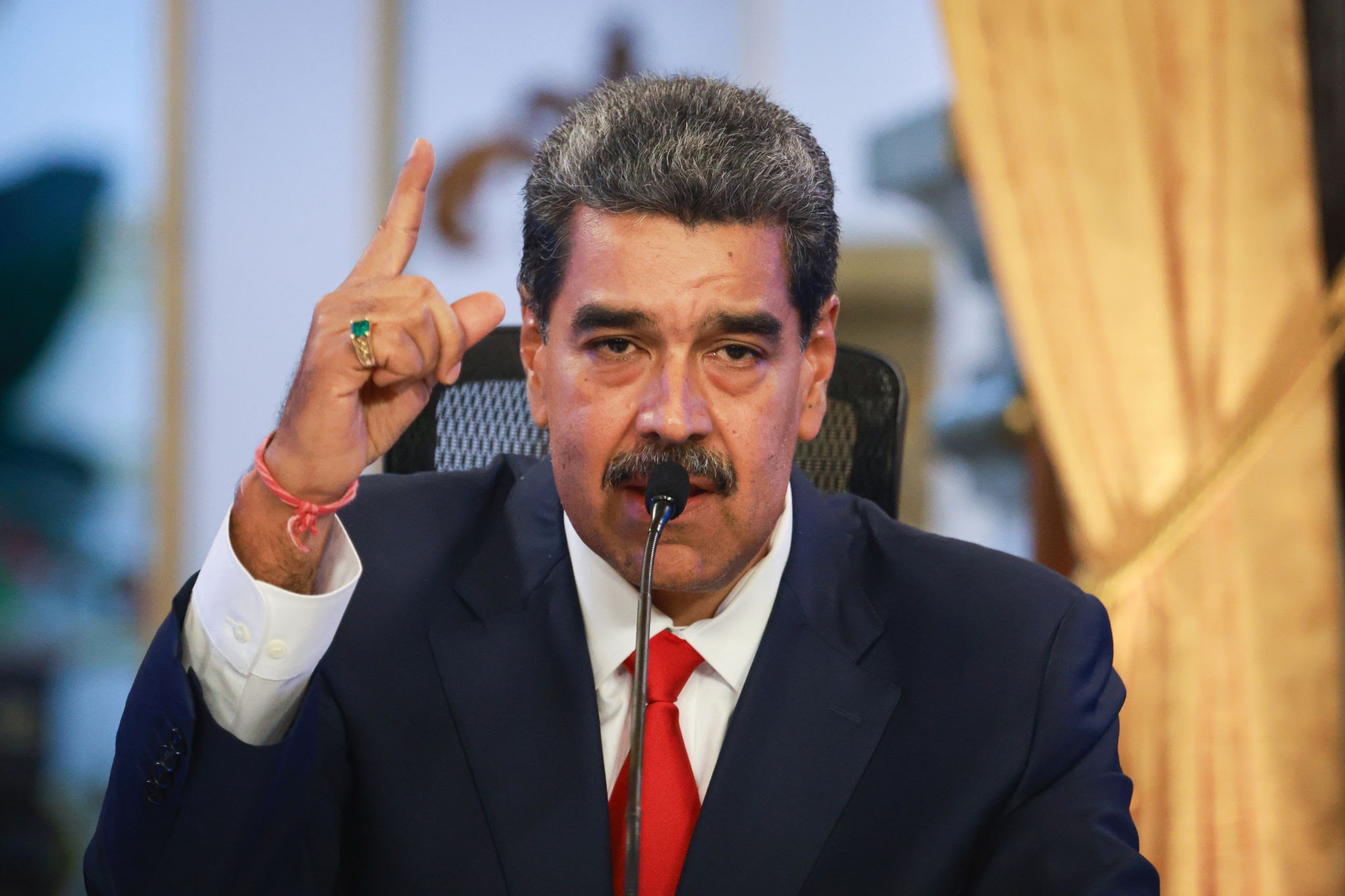 Maduro apela para que brasileiros vão às ruas em “apoio à Venezuela”