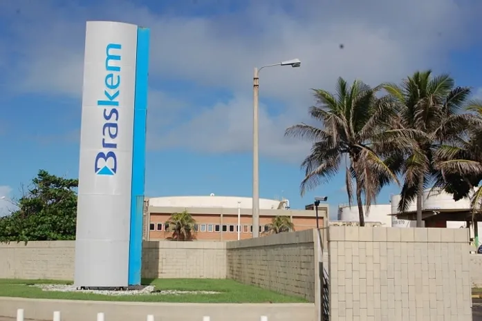 Empresa submete a Conselho acordo para assumir Braskem; prazo é de 60 dias para mudança