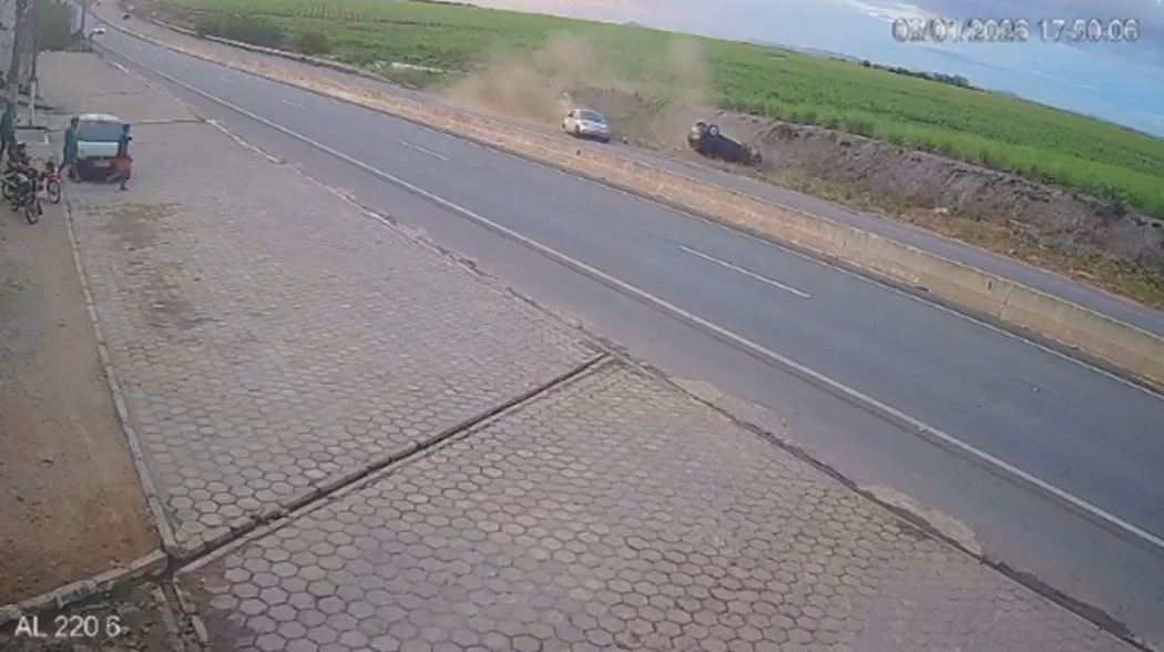 Acidente grave na BR-220, em Campo Alegre, deixa várias pessoas feridas