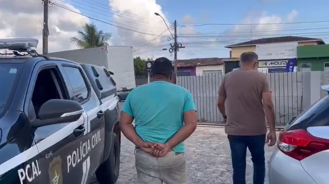 Polícia prende suspeito de desmanchar 20 veículos em Maceió
