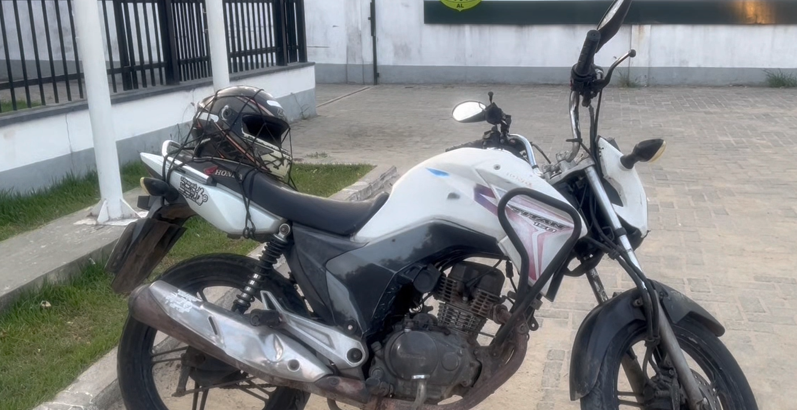 Base Comunitária do 4º BPM prende suspeito com mandados de prisão por tráfico e associação criminosa