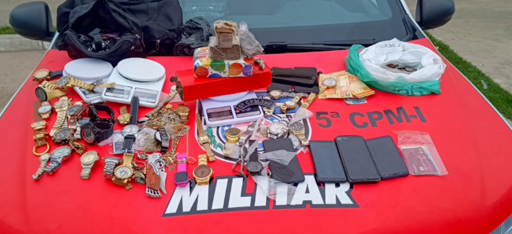 5ª Companhia da PM prende suspeito por tráfico de drogas no bairro Santa Lúcia