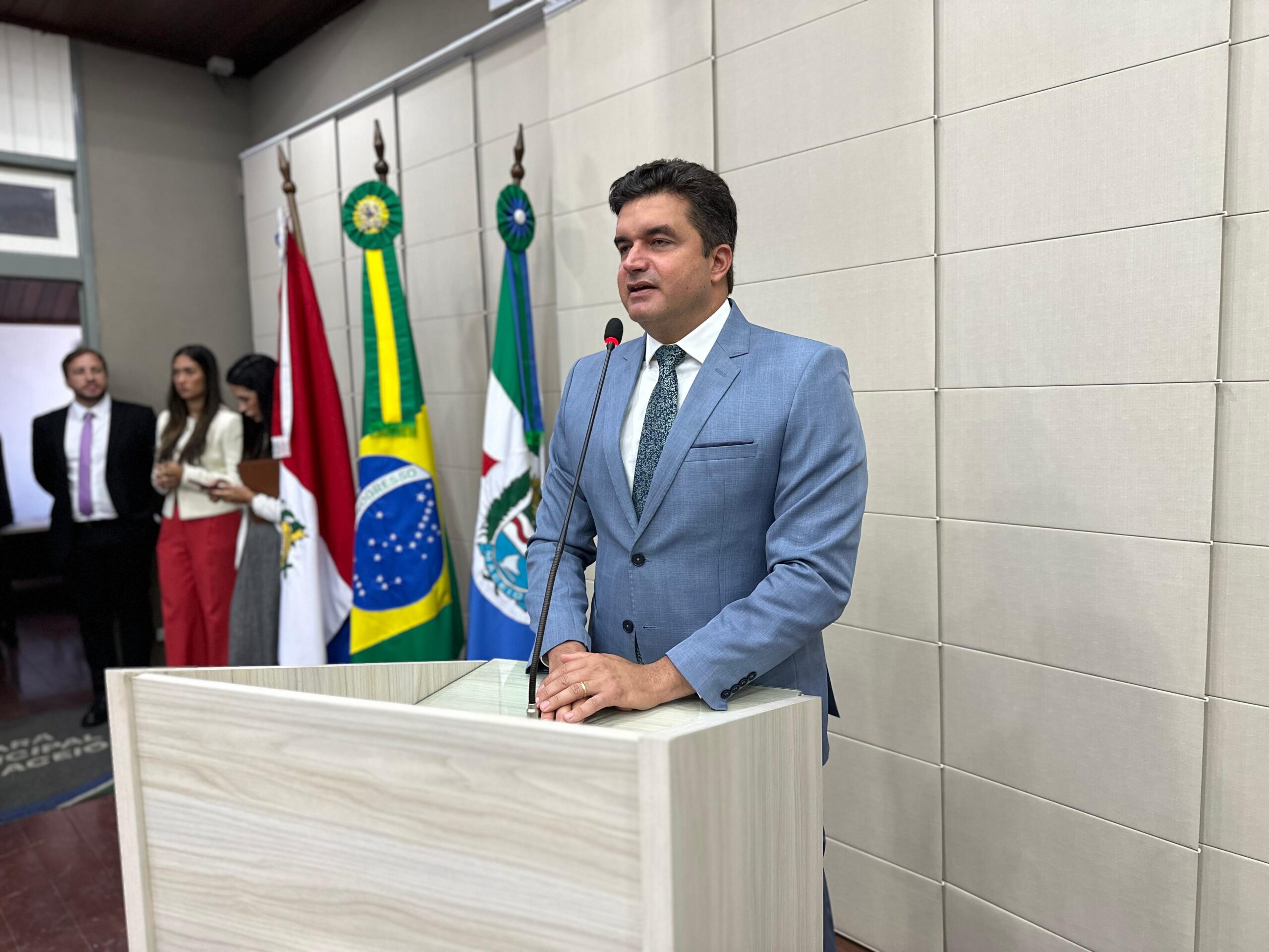 Câmara de Vereadores rejeita contas de Rui Palmeira e ex-prefeito pode ficar inelegível por 8 anos